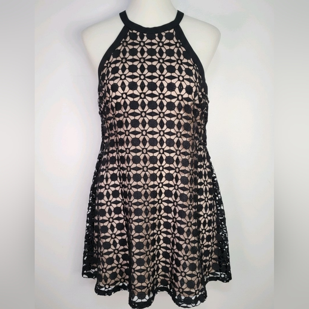 CHELSEA 28 BLACK CROCHETED HALTER MINI-DRESS SZ SMALL